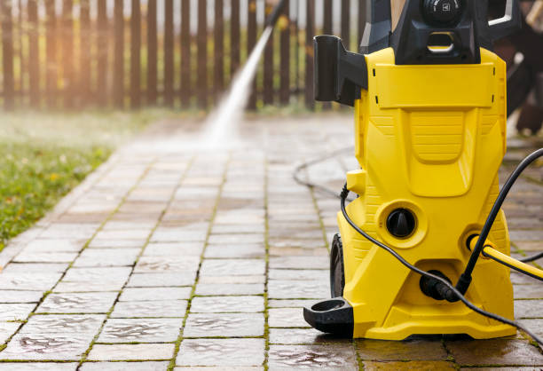 Best Pool Deck Cleaning in St Louis Park, MN